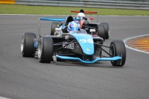 Formule Renault 1.6 NEC: Assen: race 2: Ralf Aron scoort eerste zege