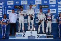 Spa: Race 1: Yvan Muller lukt vierde zege, hattrick voor Citroën