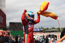 Spanje: Fernando Alonso schenkt thuispubliek schitterende zege