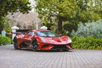 Brabham en Goodyear brengen legende weer op de weg