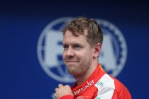 Vettel evenaart record Ayrton Senna en eert Jules Bianchi
