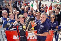 Lausitzring: Jack Aitken wint race 1