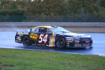 American Festival NASCAR Finals: Cappelli wint knotsgekke race