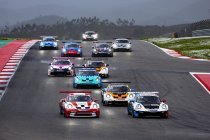Portimão: De Porsche Sprint Challenge Southern Europe trapt af met spectaculaire races in de regen