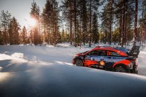 WRC: Neuville sluipt dichter met snelste tijd