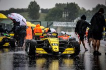 Hungaroring: Victor Martins tot winnaar uitgeroepen van ingekorte race