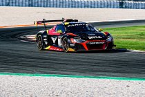 Valencia: Zege en derde plaats voor PK Carsport in race 1