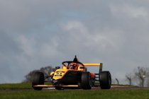Macau: Dries Van Langendonck aan de start  van F4 World Cup