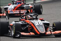 Léon opent met snelste tijd in Bahrein