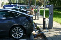 Waarom een laadpaal thuis verstandig is bij een elektrische auto