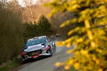 Rallye des Ardennes: Bastien Rouard legt Jos Verstappen het vuur aan de schenen