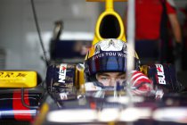 Pierre Gasly test voor Toro Rosso