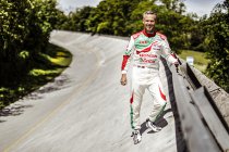 Monza FP1: Monteiro snelst, spijts schrikmoment na lekke band (+video)