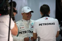 Abu Dhabi: Valtteri Bottas houdt nipt Red Bull-duo af in VT2