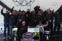 Le Mans: Anthony Kumpen, Maxime Dumarey en PK Carsport kampioen!