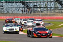 Silverstone: Bentley pakt eerste zege na spannende eindspurt