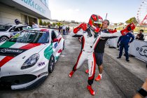 Suzuka: Kevin Ceccon lukt maiden zege voor Alfa Romeo