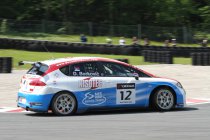 Dušan Borković tekent voor tweede Campos Racing Chevrolet Cruze by RML
