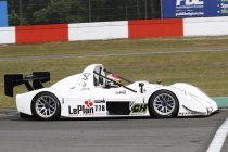 Superstars @ Zolder: Naomi Schiff maakt progressie met  Radical SR3 in Superlights