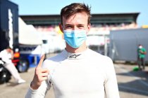 Bahrein: Callum Ilott zet Schumacher onder druk
