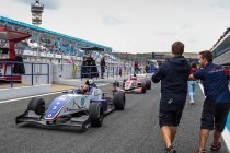 Jerez: Jack Aitken is de Eurocup Formule Renault 2.0 kampioen