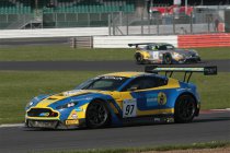 BES Silverstone: Fred Makowiecki met Aston Martin op de pole