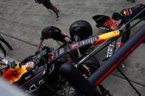 GP Japan: Verstappen dominant op pole, McLaren twee en drie