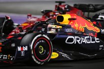 Saoedi-Arabië: Verstappen verslaat nipt Leclerc