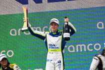 Hungaroring: Alice Powell verslaat Jamie Chadwick