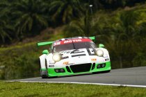 12H Sepang: Makowiecki zet Porsche op pole - Vanthoor zesde