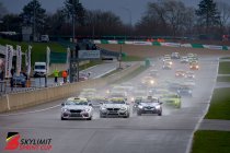 Raf Beliën en Bart Lievens verdelen de zeges bij opener Belcar Skylimit Sprint Cup op Mettet!