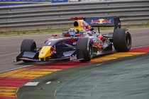 Motorland Aragon: Carlos Sainz en Oliver Rowland heersen in Spanje