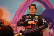 Max Verstappen en Charles Leclerc starten zondag achteraan de grid