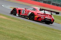 Silverstone: Juncadella zet AKKA ASP Mercedes op pole