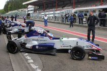 FR 2.0 EuroCup: Spa: Jake Hughes snelst in vrije trainingen - Max Defourny maakt progressie