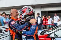Hungaroring: Gabriele Tarquini riant leider na derde zege, Lessennes sterk vijfde (race 3)