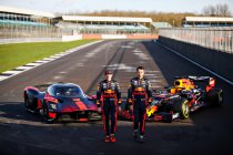 Verstappen en Albon testen de Aston Martin Valkyrie