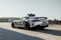Hamilton start seizoen met snelste tijd