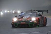 24H Spa: Crash Modena Porsche zet alles op z'n kop in absolute slotfase