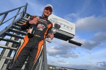 Indrukwekkende Michaël Leenders (#424 M3M) op pole in Mettet