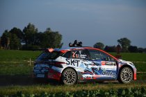 Ypres Rally: Stéphane Lefebvre opent sterk