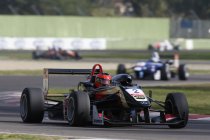 FIA F3: Imola: race 1: Esteban Ocon van start tot finish