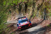 WRC: Neuville valt terug naar drie