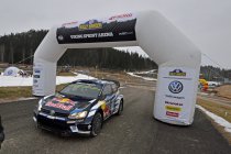 Rally Zweden: Ogier schaatst naar leiding - Transmissieproblemen voor Neuville