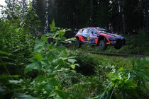 Finland: Tänak zet zich op kop