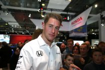 Stoffel  Vandoorne bezoekt het Autosalon