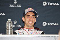 Jüri Vips en Sébastien Buemi bij Red Bull voor de rookie test